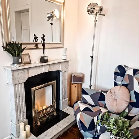Whole Stylish 1880s Guinness Worker House Homestay Dublin