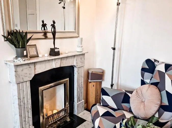 Whole Stylish 1880s Guinness Worker House Pansiyon Dublin